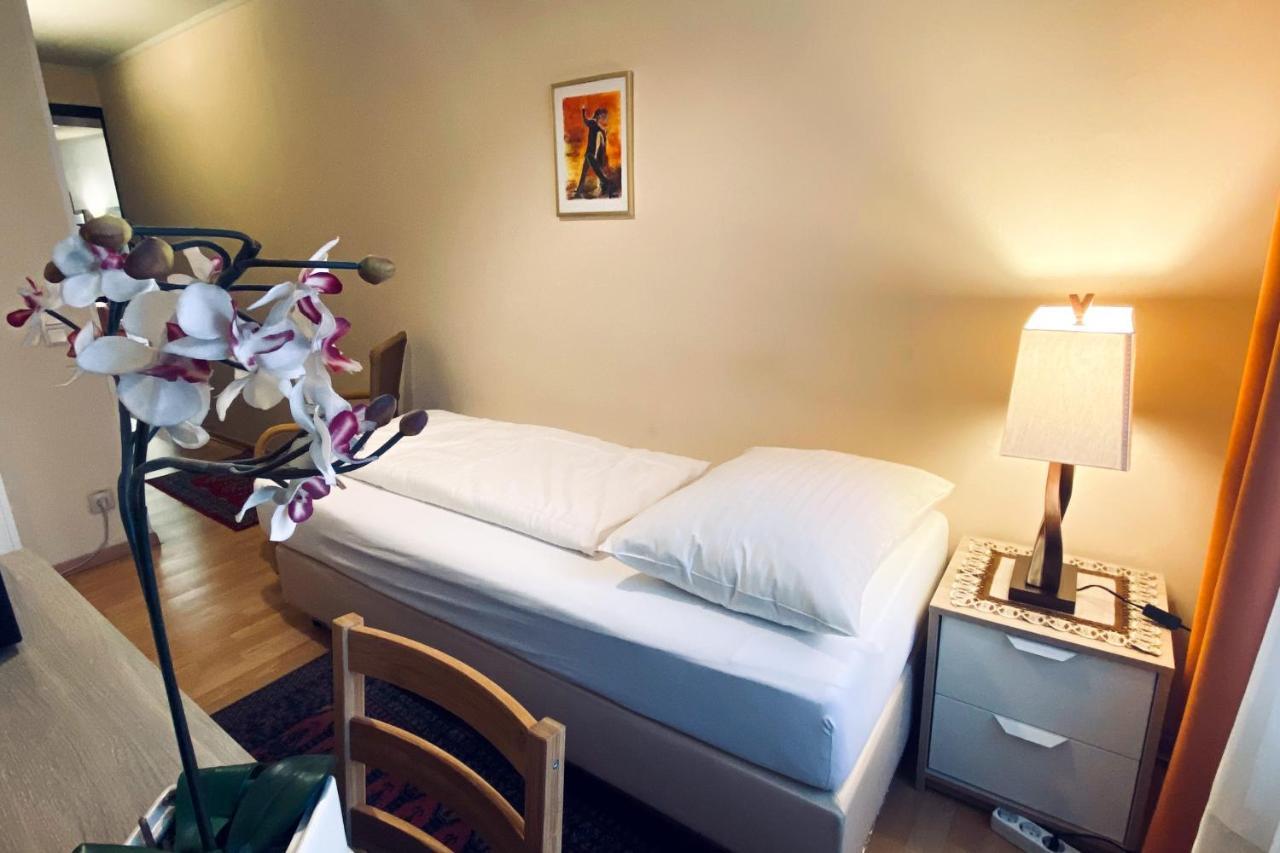Pension Hotel Mariahilf Vienna Esterno foto