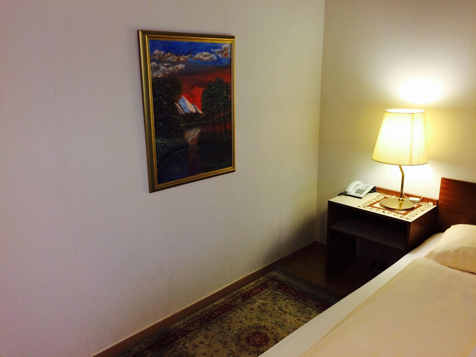 Pension Hotel Mariahilf Vienna Esterno foto