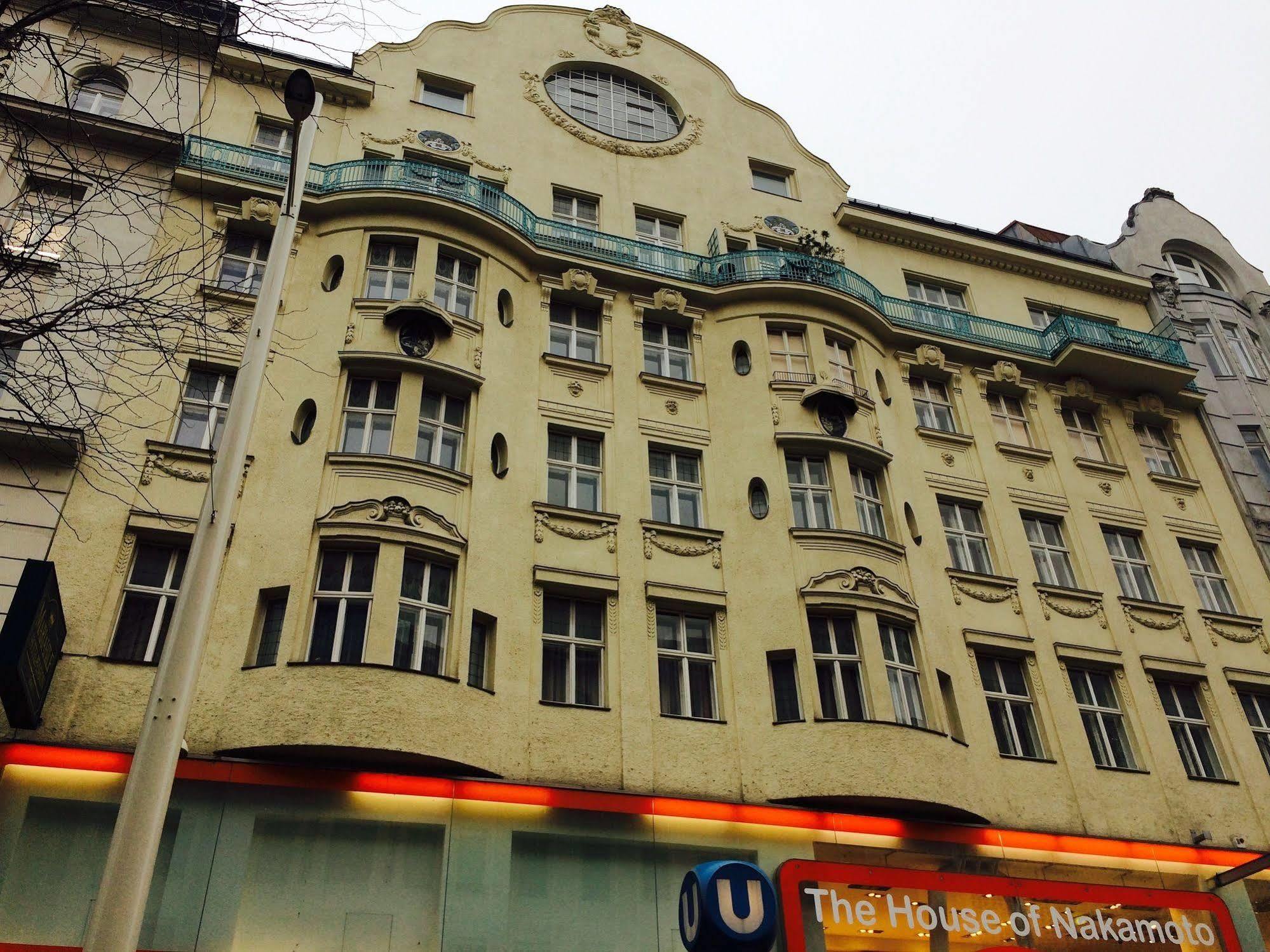 Pension Hotel Mariahilf Vienna Esterno foto